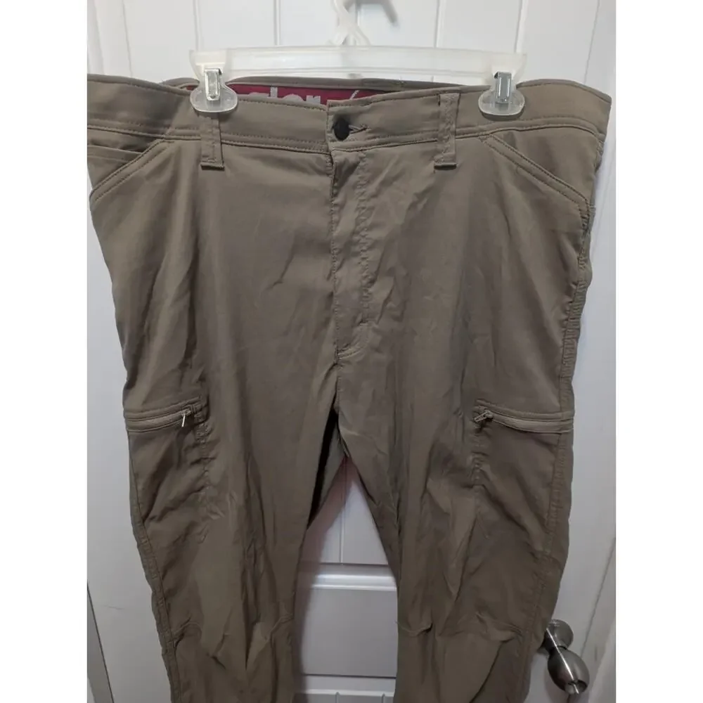Wrangler Performance Men's Pants 38x32 Khaki Straight Leg Cargo Zip Pockets